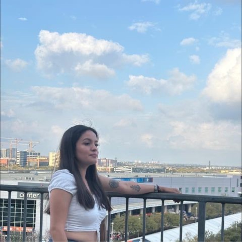 Meet your Posher, Maria